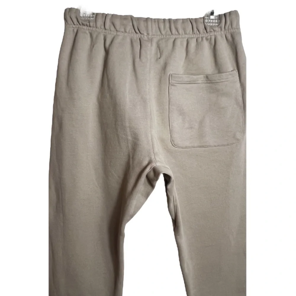 Fear of God Essentials Sweatpant Jogger Taupe Relaxed Streetwear Pockets